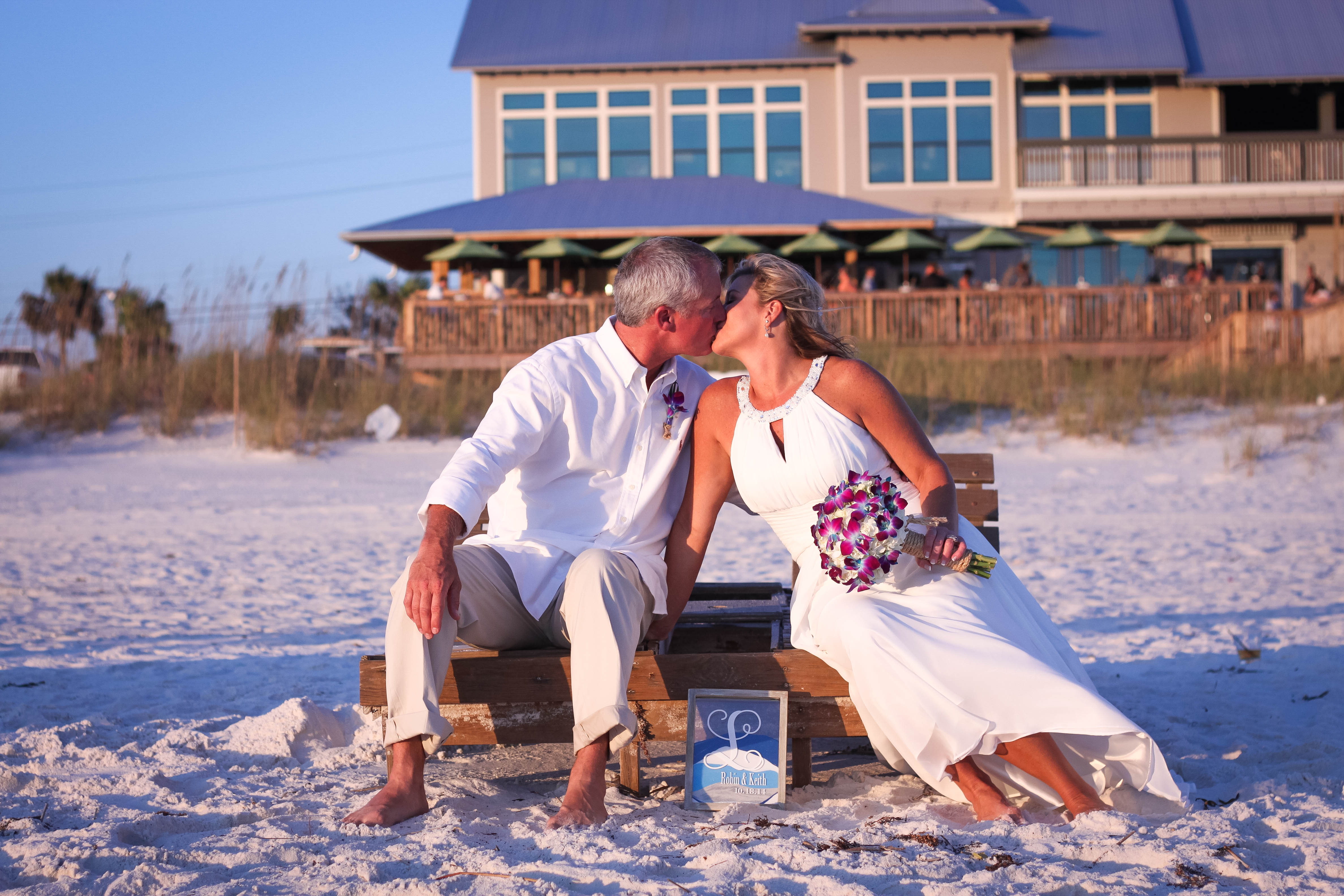 Beach Weddings And Events In Panama City Beach At Runaway Island